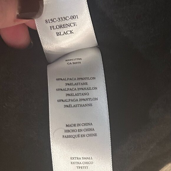 Rails Womens Black Off the Shoulder Florence Sweater Size XS NWT! - Picture 5 of 6